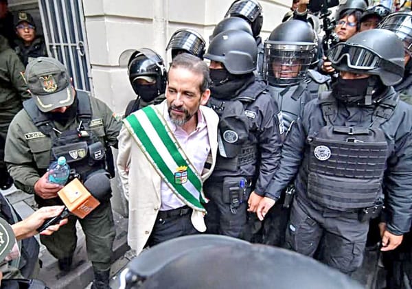 El Tribunal Constitucional de Bolivia admite recurso contra decreto que centraliza procesos penales en La Paz y paraliza caso contra Luis Fernando Camacho